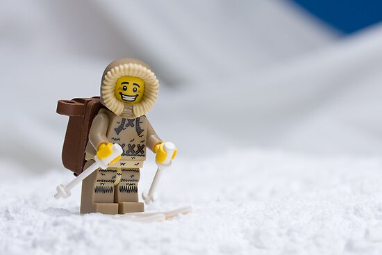 lego minifigure eskimo