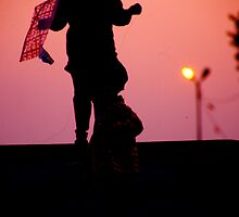 Kite Flyer by phil decocco