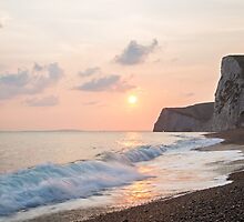 Sundown at Durdle Door beach by Ian Middleton
