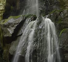 Baskins Creek Falls by HeyHannahNicole