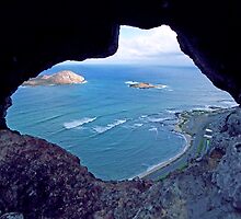 Paradise Portal by kevin smith skystudiohawaii