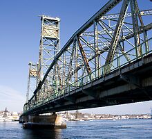 World War Memorial Bridge by chazz