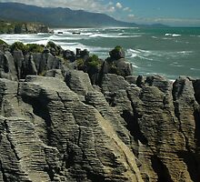 Pancake Rocks by suz01