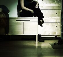 Losing Touch by miametro