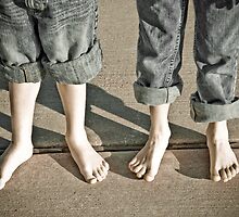 Barefeet by tammykayphoto
