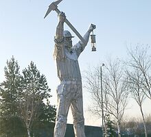 Giant sculpture of a miner 1 by JohnT