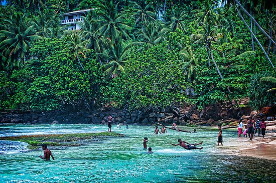 mirissa beach