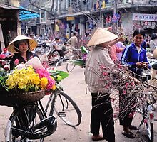 Selling flowers in Hanoi (10) , Vietnam by yoshiaki nagashima