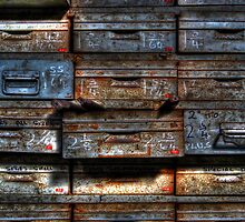 Metal Drawer by Yhun Suarez