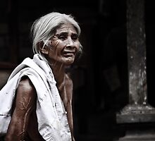 Bali - Indonesia: Elderly woman in family commune by Chris Bishop