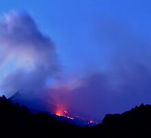 Etna eruption: april 10, 2011 by Andrea Rapisarda