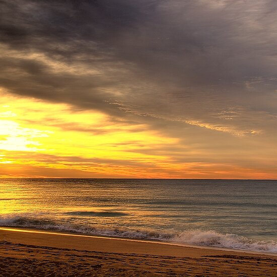 Palm Beach ○Local Público○ Work.1421877.2.flat,550x550,075,f.waiting-for-the-dawn-palm-beach-sydney-beaches-the-hdr-series