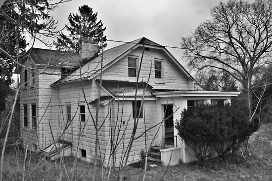 amityville horror house 2011. Amityville Horror house by